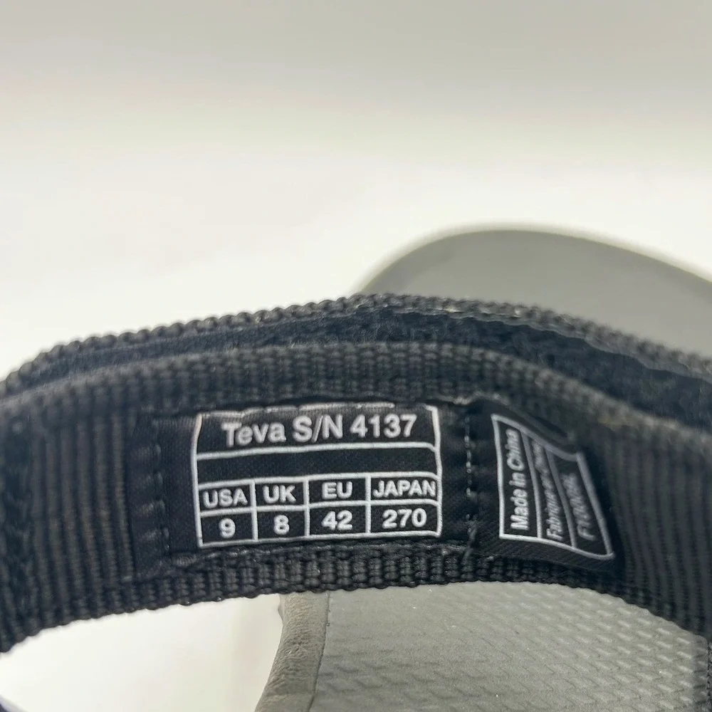 Teva Terra Fi 5 Universal Sandals Mens 9 Black Hiking Water Sport 1102456